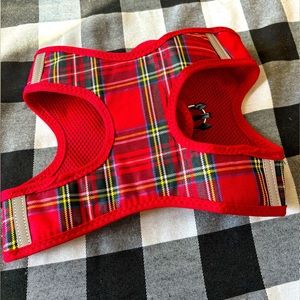 Brand NEW Red Plaid Fashion Dog Harness
